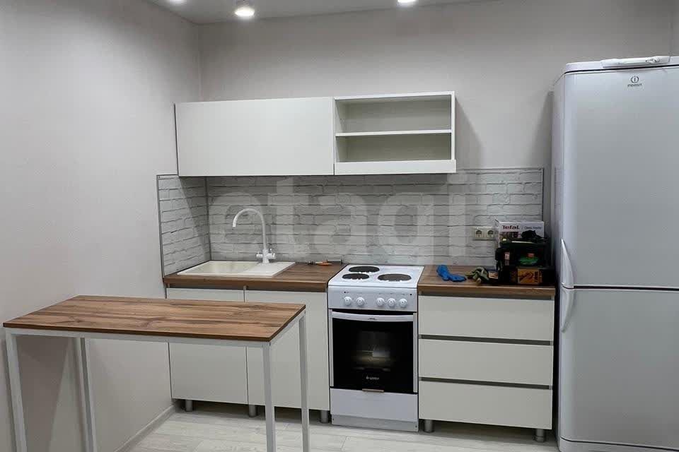 Продаётся 1-комнатная квартира, 46.8 м²