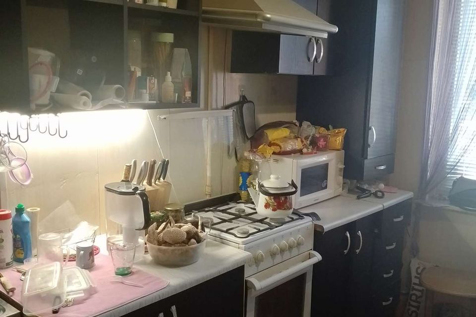 Продаётся 3-комнатная квартира, 57.3 м²