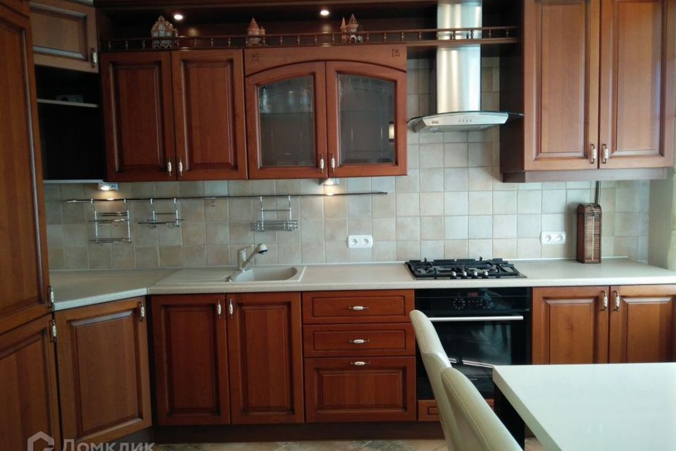 Продаётся 3-комнатная квартира, 82.3 м²