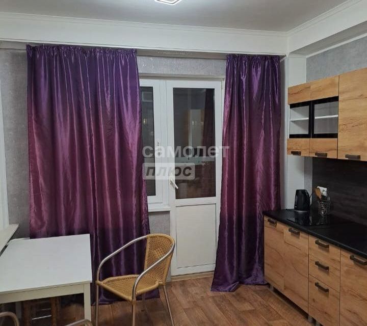 Продаётся 1-комнатная квартира, 44.3 м²