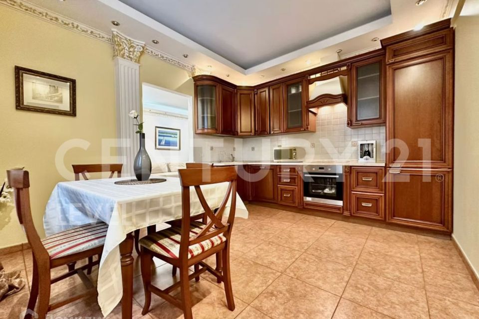 Сдаётся 3-комнатная квартира, 100 м²