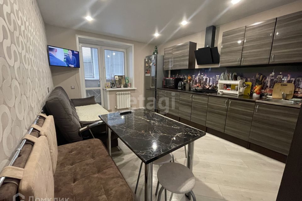Продаётся 1-комнатная квартира, 45.5 м²