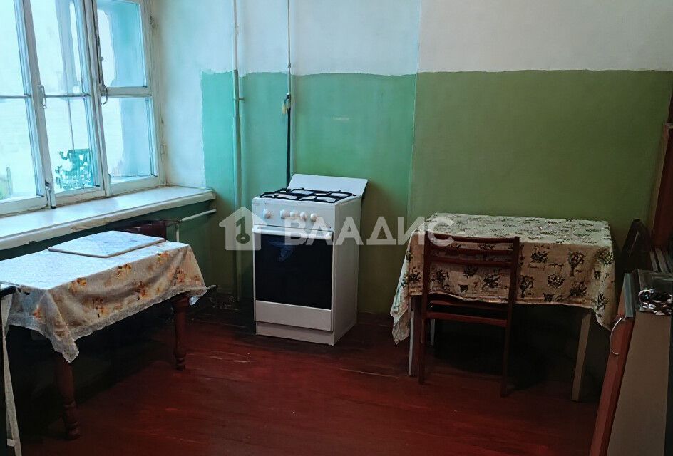 Продаётся 3-комнатная квартира, 105.3 м²