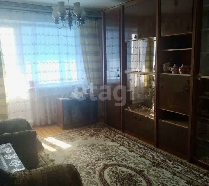 Продаётся 4-комнатная квартира, 72.9 м²