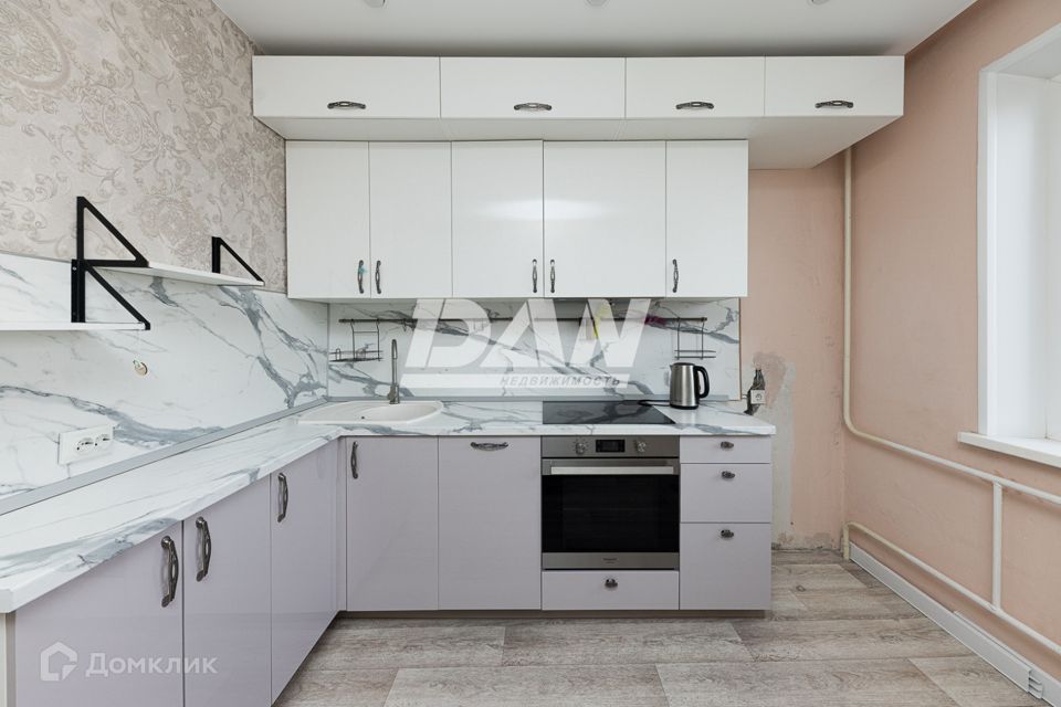 Продаётся 3-комнатная квартира, 69.7 м²