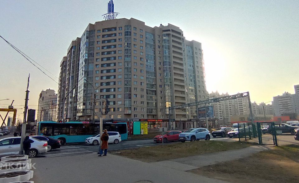 Продаётся 2-комнатная квартира, 64.4 м²