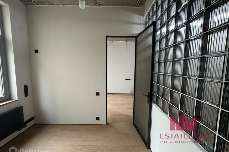 Продаётся 2-комнатная квартира, 61 м²
