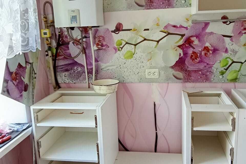Продаётся 3-комнатная квартира, 52.3 м²