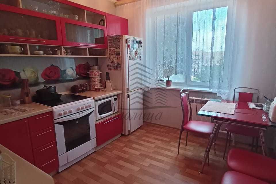 Продаётся 3-комнатная квартира, 62.3 м²