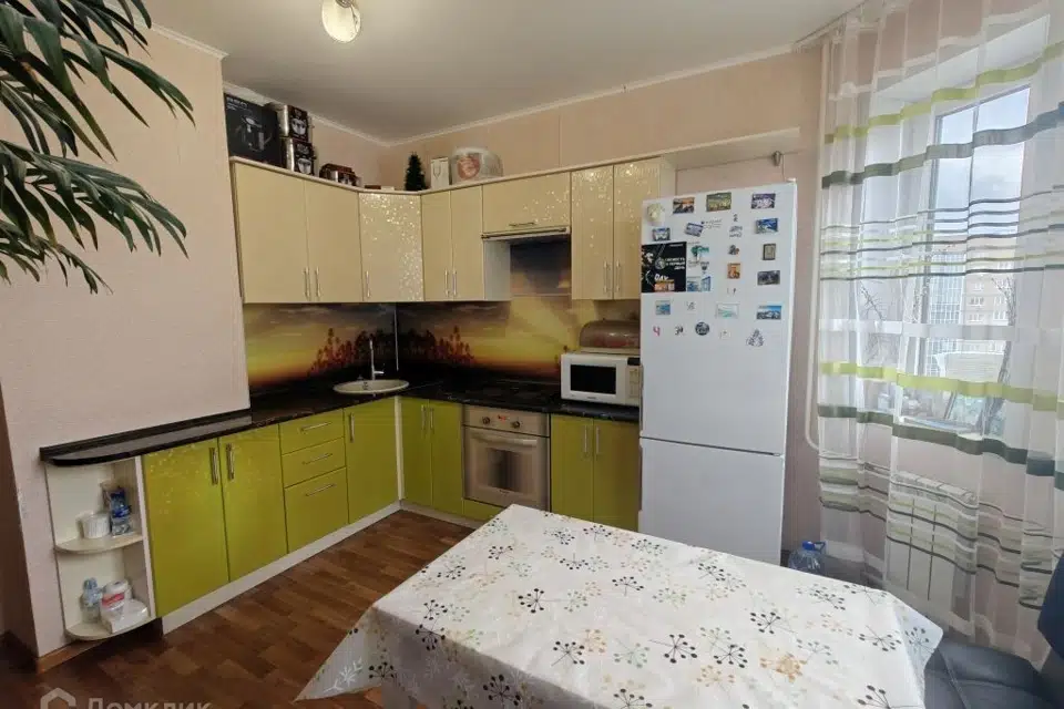 Продаётся 2-комнатная квартира, 54.5 м²