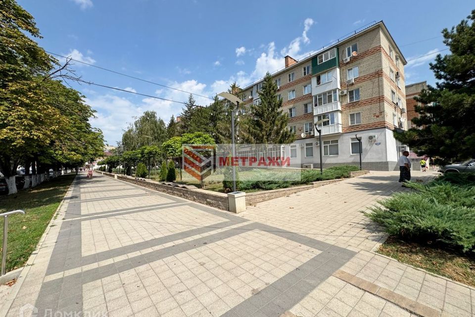 Продаётся 2-комнатная квартира, 43.9 м²