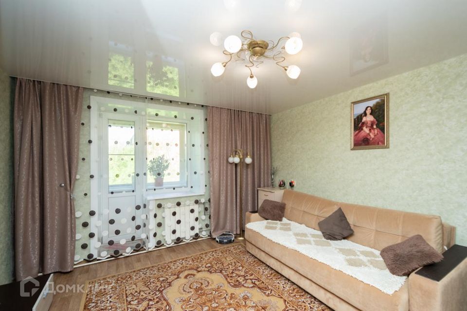 Продаётся 3-комнатная квартира, 61.6 м²