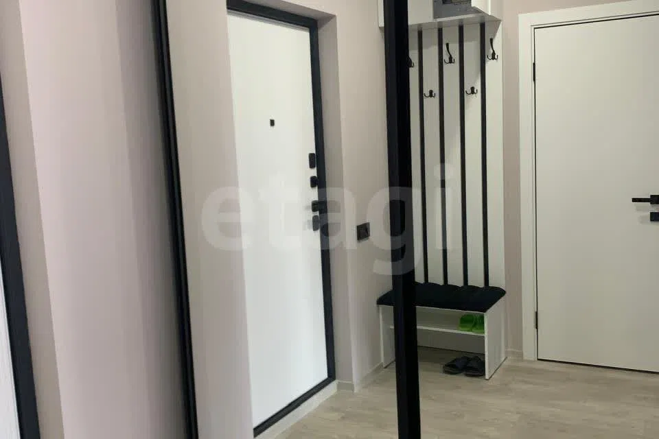 Продаётся 1-комнатная квартира, 38 м²
