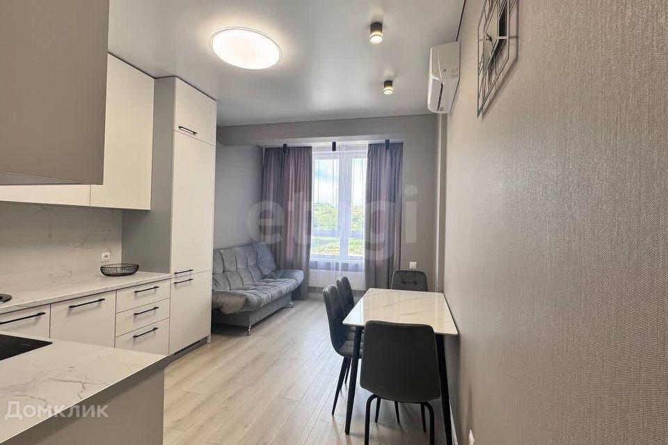 Продаётся 1-комнатная квартира, 43.5 м²
