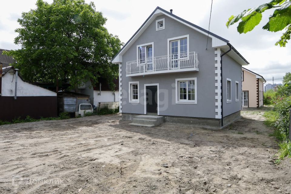 Продаётся 2-этажный дом, 122.8 м²