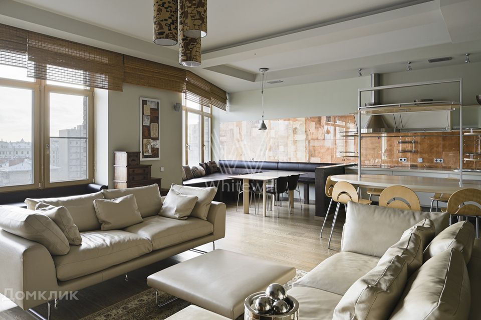 Сдаётся 4-комнатная квартира, 180 м²