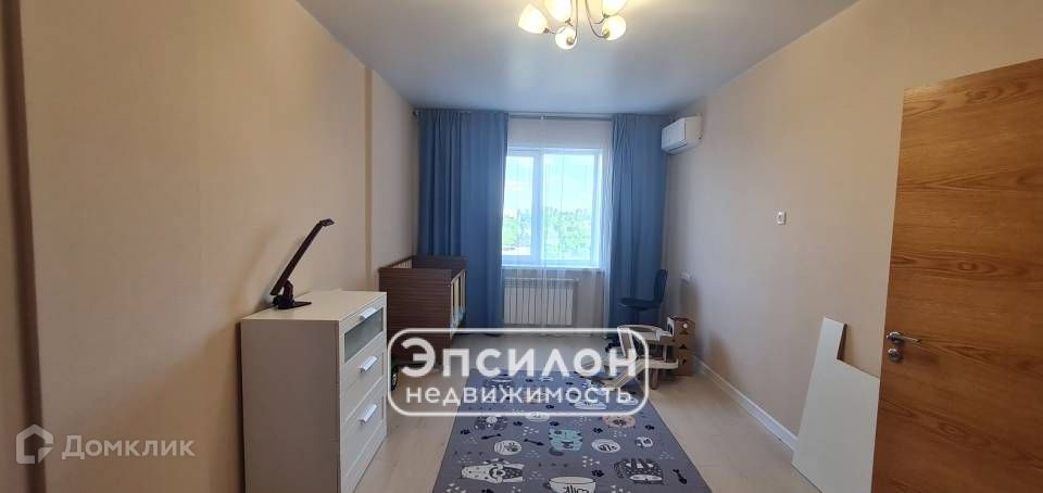Продаётся 1-комнатная квартира, 43.6 м²