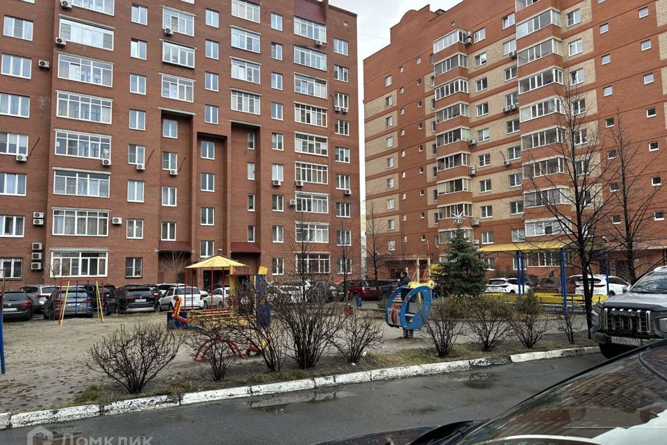 Сдаётся 2-комнатная квартира, 74.3 м²