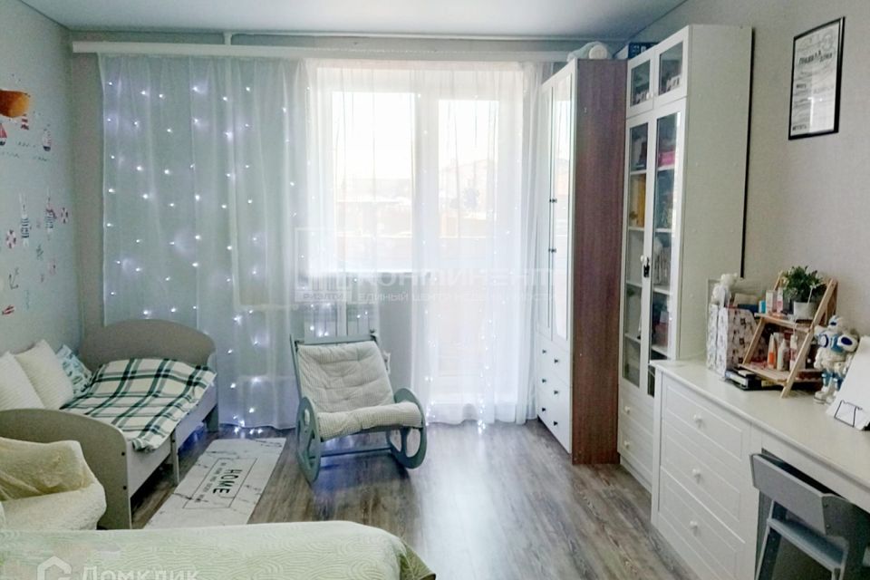 Продаётся 1-комнатная квартира, 62 м²
