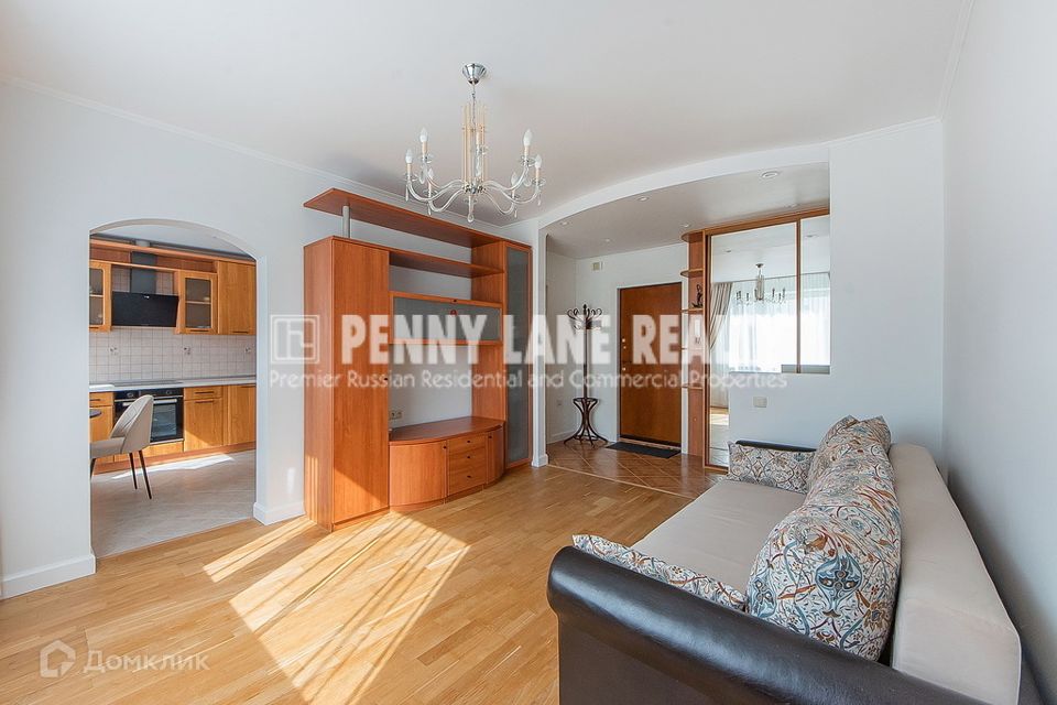 Сдаётся 2-комнатная квартира, 56 м²