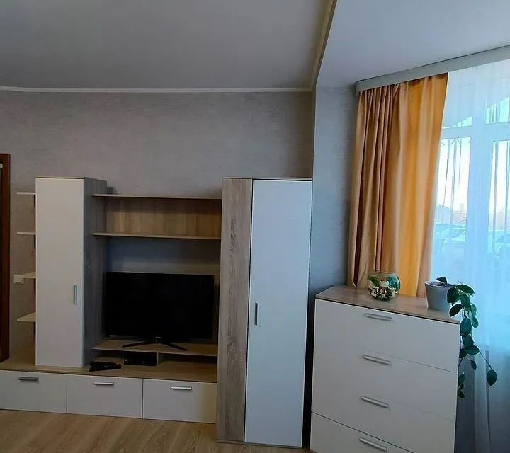 Продаётся 1-комнатная квартира, 33 м²