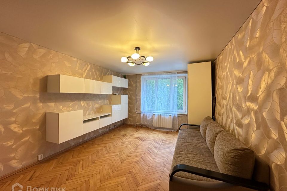 Продаётся 1-комнатная квартира, 35 м²
