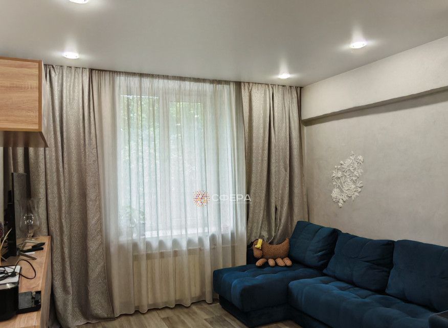Сдаётся 2-комнатная квартира, 56 м²