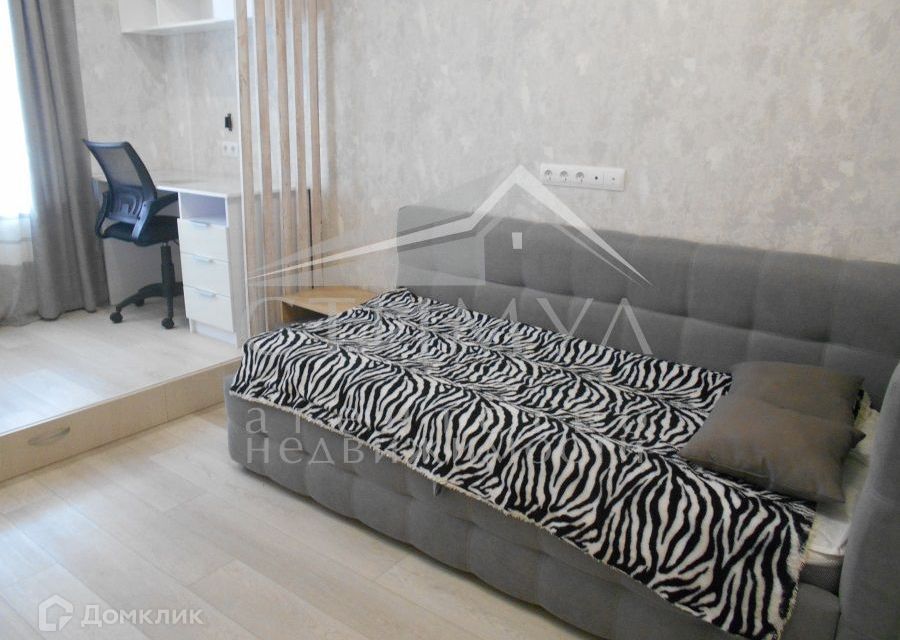 Продаётся 3-комнатная квартира, 87 м²