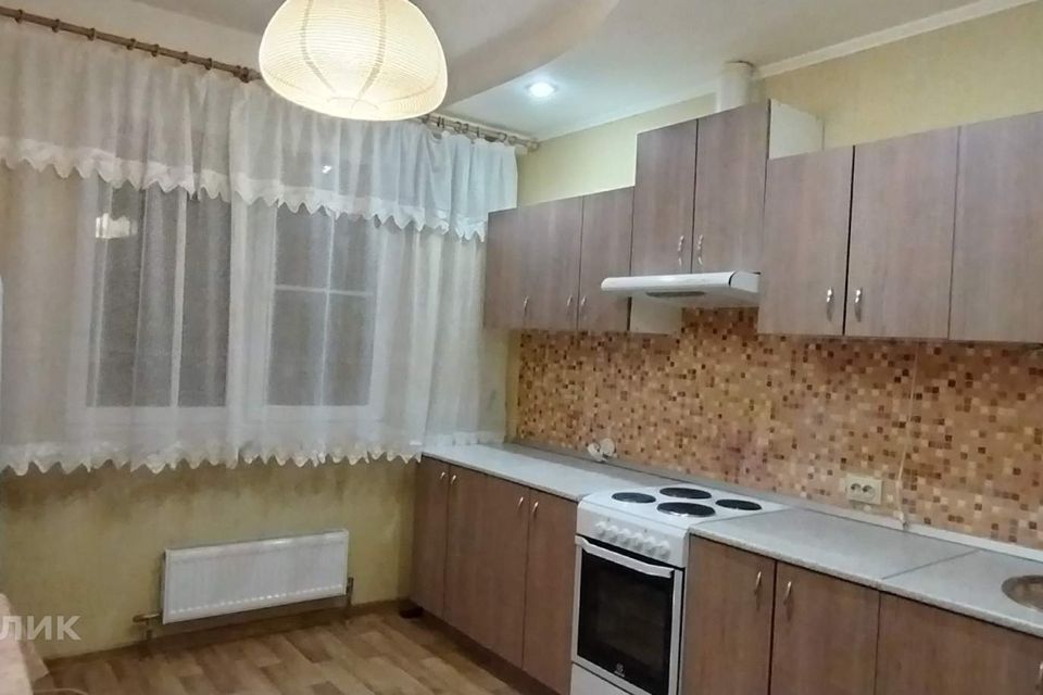 Сдаётся 1-комнатная квартира, 40 м²