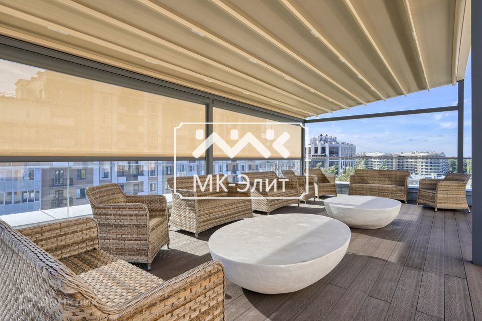 Продаётся 2-комнатная квартира, 143 м²