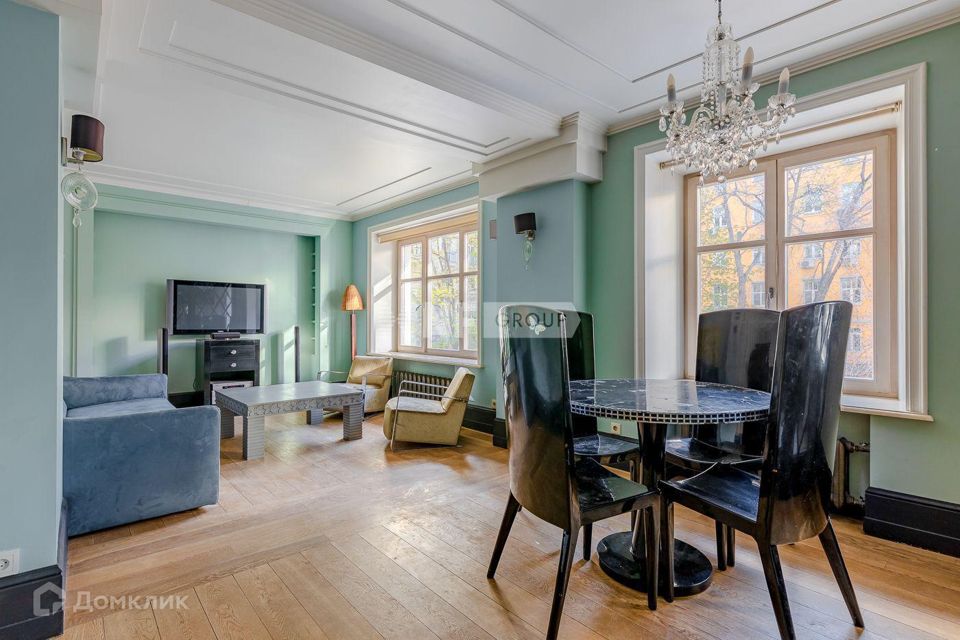 Продаётся 3-комнатная квартира, 90 м²
