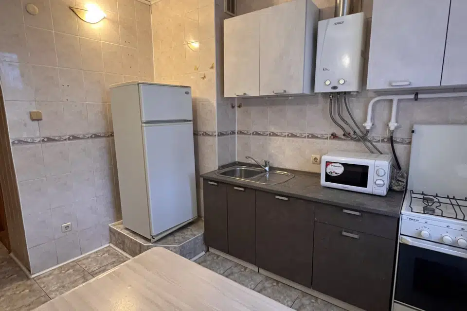 Продаётся 2-комнатная квартира, 47.5 м²