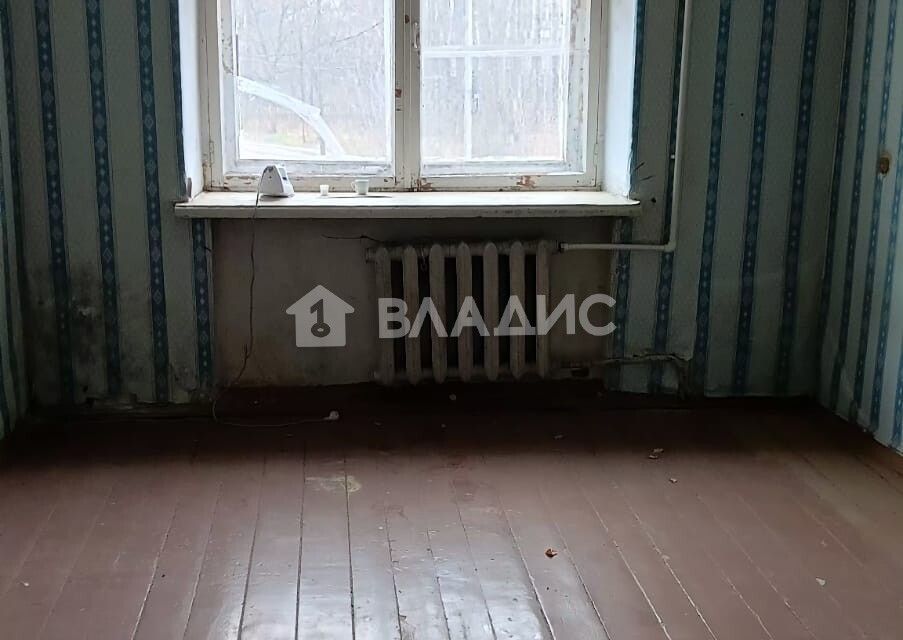 Продаётся комната в 1-комн. квартире, 62 м²