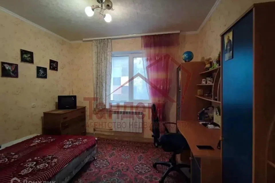 Продаётся 4-комнатная квартира, 81 м²