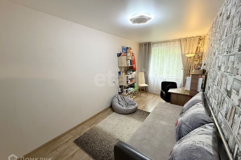 Продаётся 3-комнатная квартира, 60 м²
