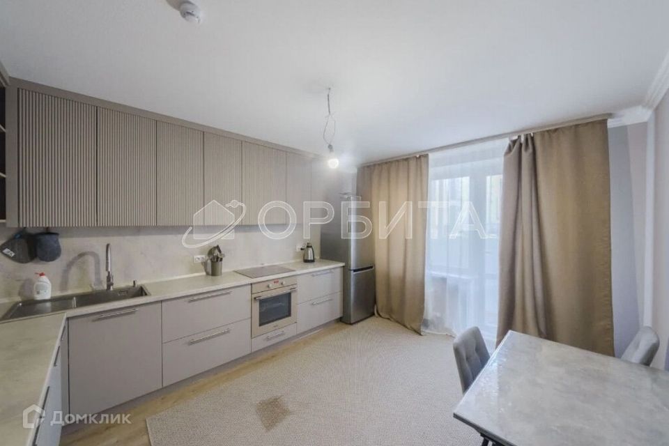 Продаётся 3-комнатная квартира, 92.6 м²