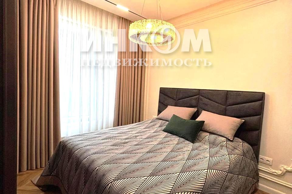 Продаётся 1-комнатная квартира, 37.4 м²