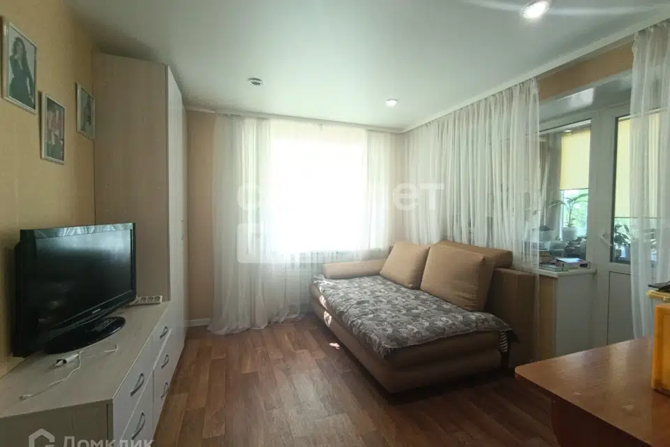 Продаётся 1-комнатная квартира, 46.8 м²
