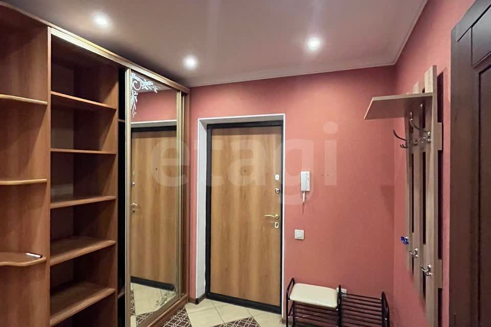 Сдаётся 1-комнатная квартира, 47 м²