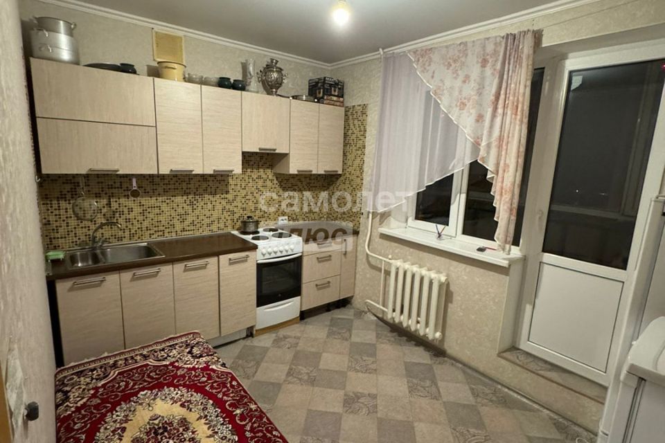Продаётся 1-комнатная квартира, 37.6 м²