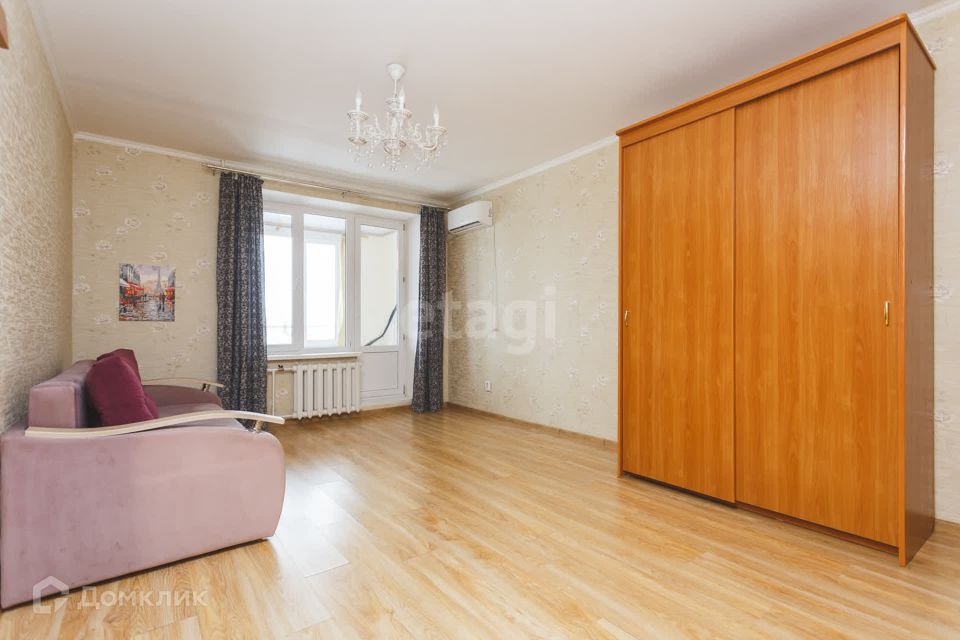 Продаётся 1-комнатная квартира, 48 м²