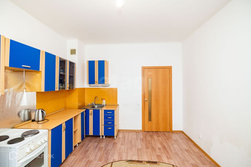 Продаётся 1-комнатная квартира, 47.2 м²