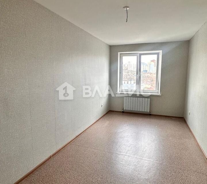 Продаётся комната в 3-комн. квартире, 15.4 м²