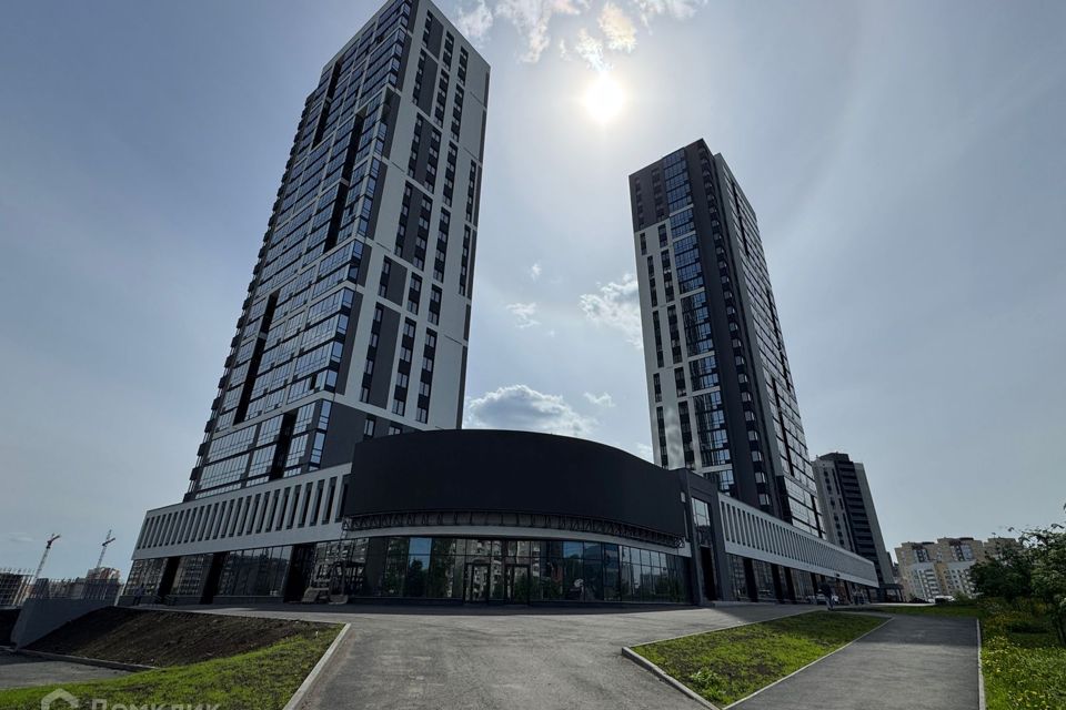 Продаётся 2-комнатная квартира, 57 м²
