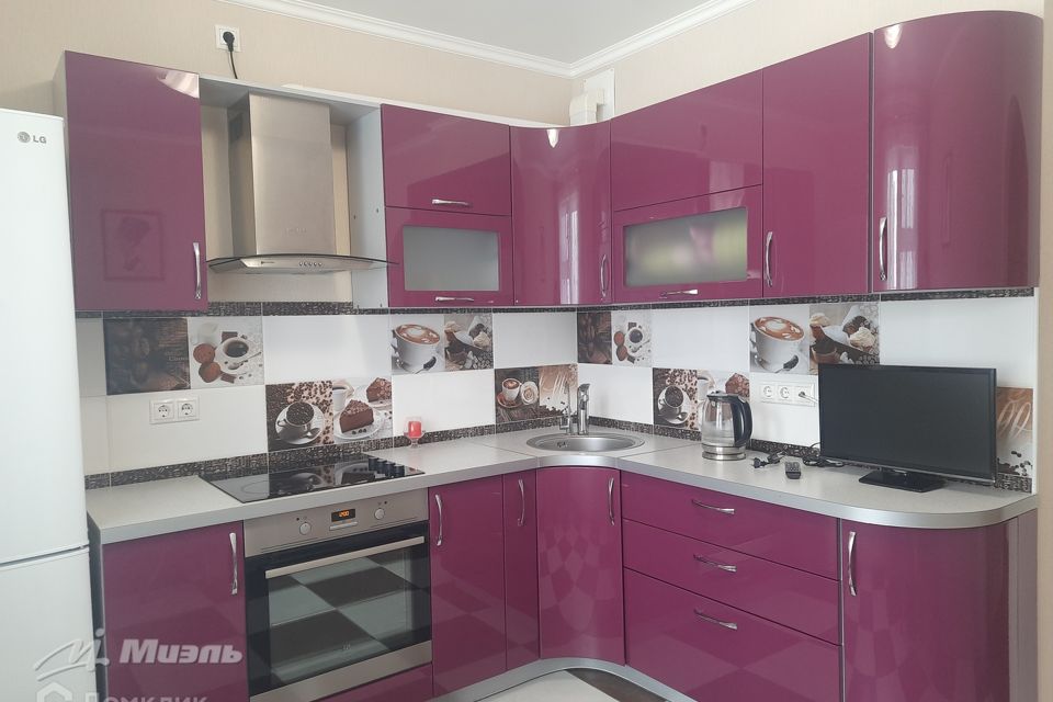Сдаётся 2-комнатная квартира, 59 м²