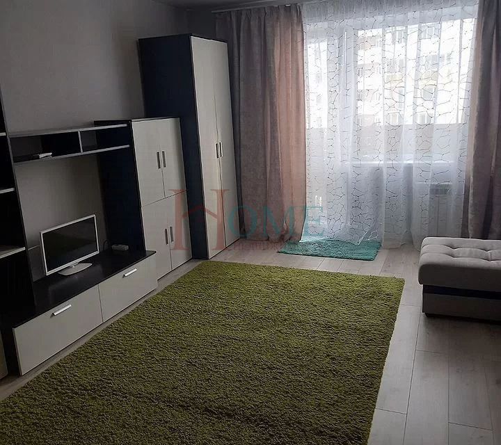 Сдаётся 1-комнатная квартира, 39 м²