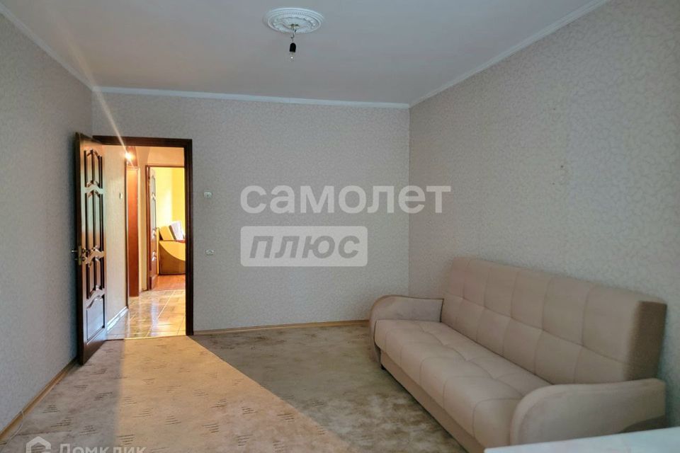 Продаётся 3-комнатная квартира, 74.4 м²