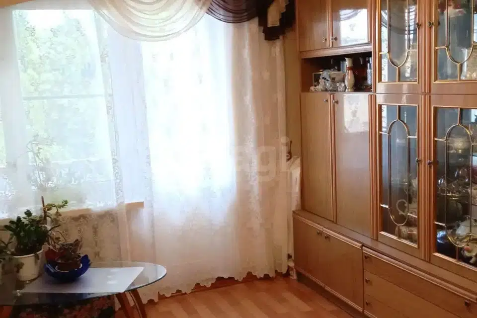 Продаётся 3-комнатная квартира, 60 м²
