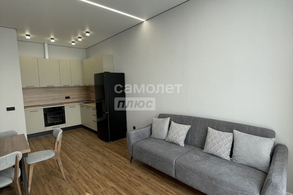 Сдаётся 1-комнатная квартира, 38 м²