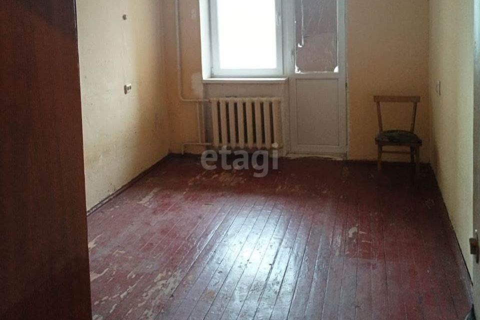 Продаётся 4-комнатная квартира, 79.2 м²